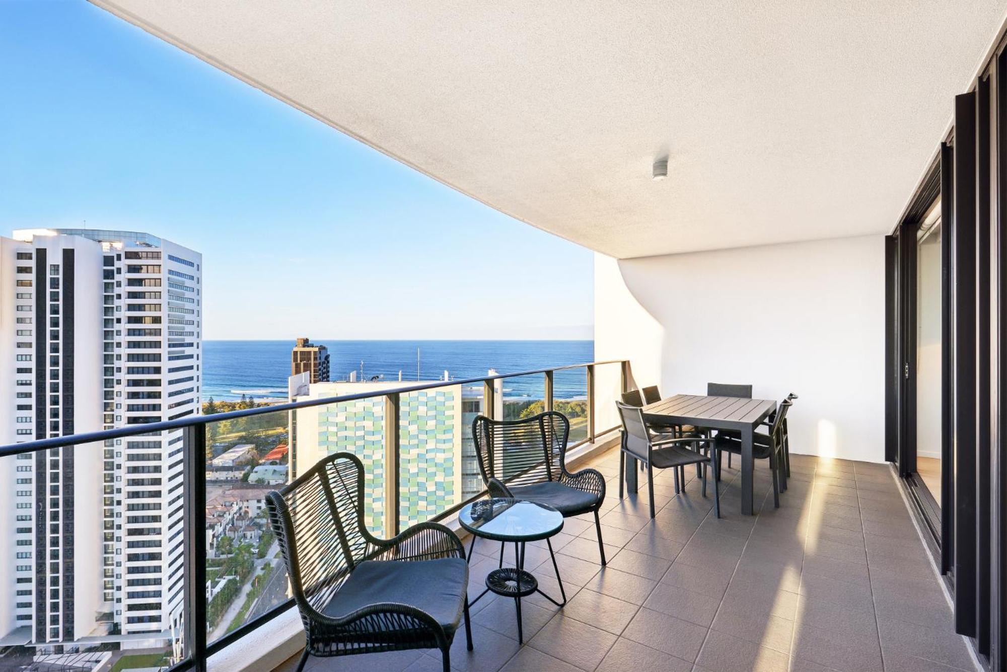 Ocean View 3-Bed With Gym, Pool, Sauna & Parking 골드코스트 외부 사진